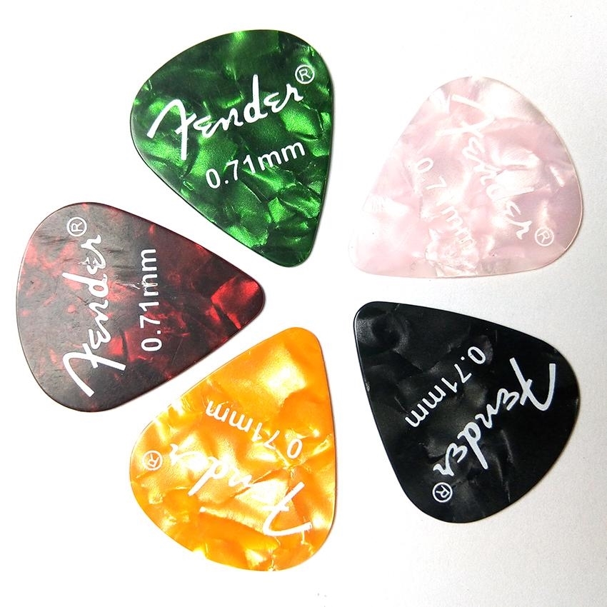 CÁCH ĐỂ CHỌN MỘT MIẾNG PICK ĐÀN NGUYỆT PHÙ HỢP