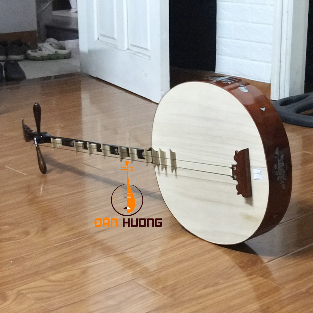 Giá của 1 cây đàn nguyệt tốt hiện tại bao nhiêu?